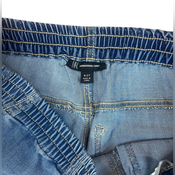 INC International Concepts Size 4, 27 " Waist -  Elastic Waist Jeans Drawstring - Picture 2 of 7